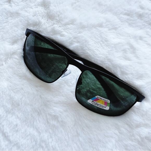 Kieran Black Polarized Sunglasses - Picture 3 of 10